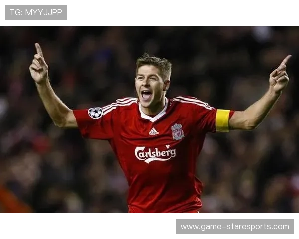 二十世纪足球五大球星的辉煌历程与影响力解析